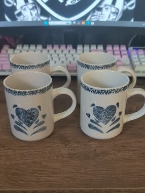 Gibson Everyday Blue Spongeware Heart Coffee Mugs - Set of 4 Vintage Stoneware